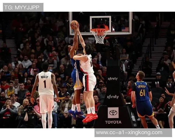 阿夫迪亚半场表现抢眼8投5中砍下19分4篮板4助攻再度冲击三双目标